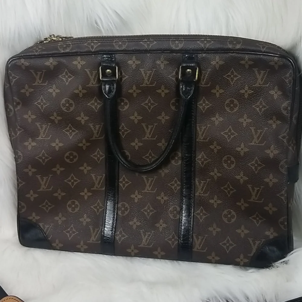 LV documents bag - Picture 1 of 9